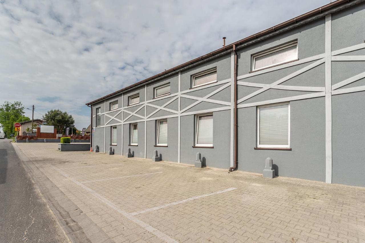 Grey Poznan Pokoj Z Lazienka , Darmowy Parking, Zameldowanie Bezobslugowe — Photos 1
